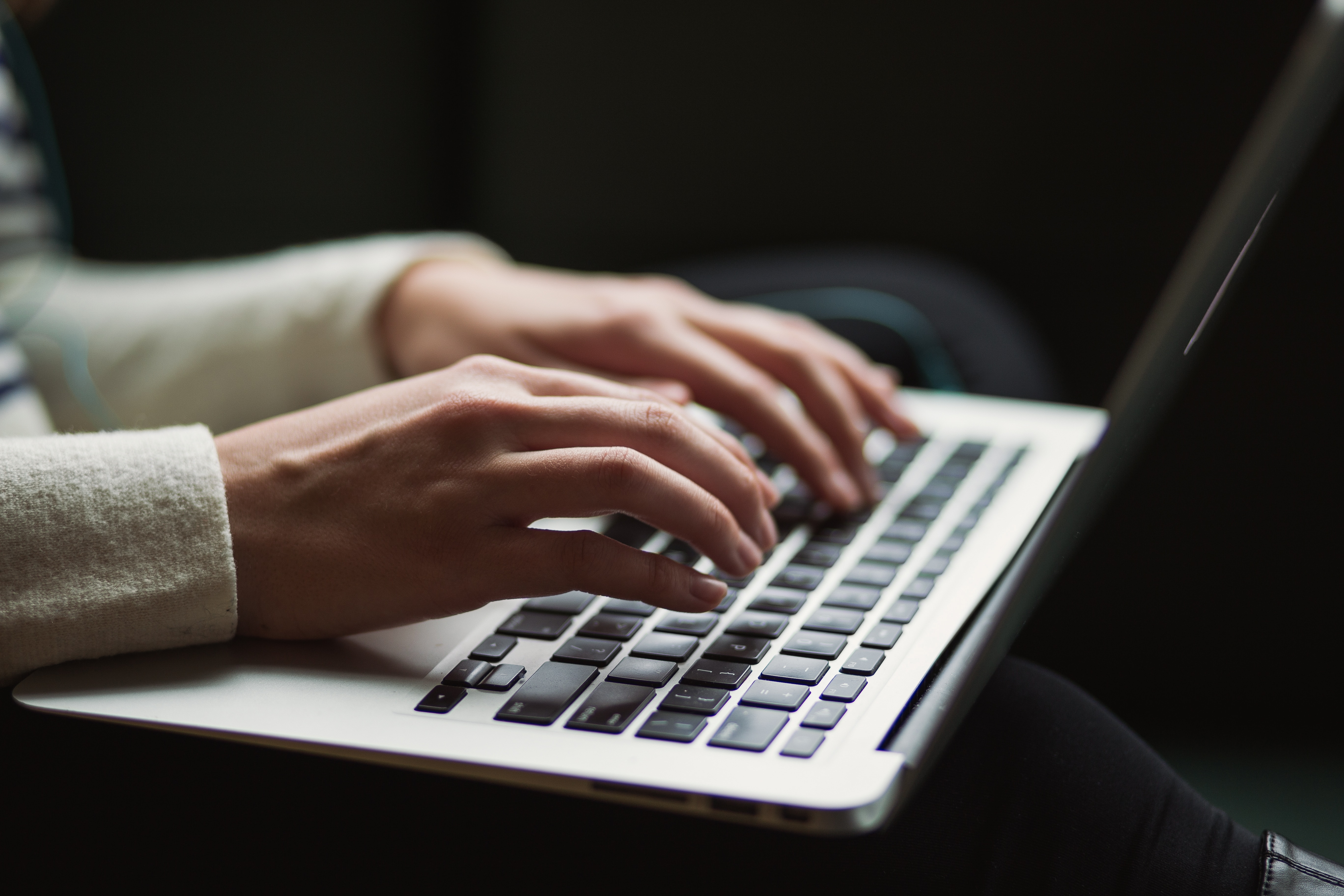 kaitlyn-baker-vZJdYl5JVXY-unsplash kaitlyn-baker-vZJdYl5JVXY-unsplash